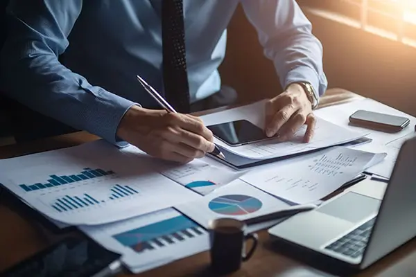 卧龙学校招生电话号码